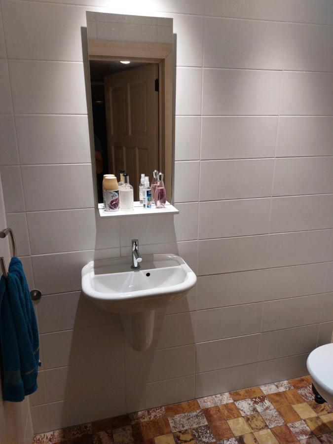 Le Reposoir Maison Spacieuse Avec Feu Au Bois Bertogne ภายนอก รูปภาพ