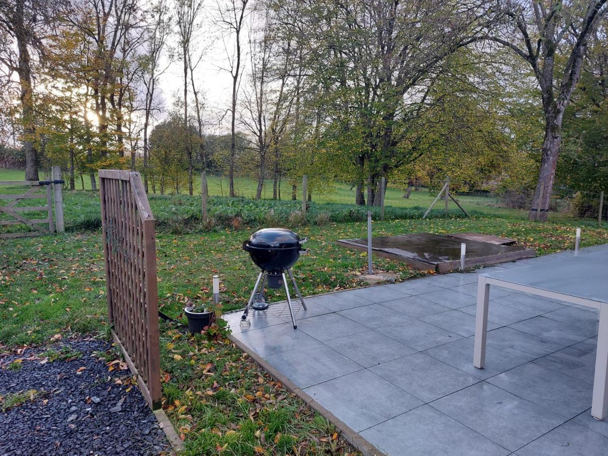 Le Reposoir Maison Spacieuse Avec Feu Au Bois Bertogne ภายนอก รูปภาพ