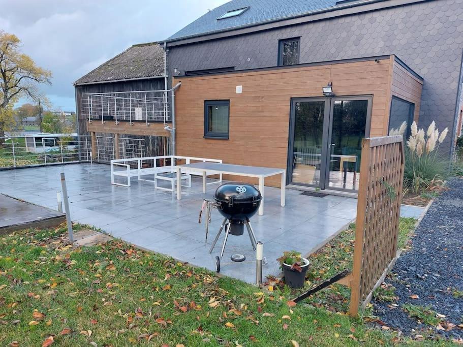 Le Reposoir Maison Spacieuse Avec Feu Au Bois Bertogne ภายนอก รูปภาพ